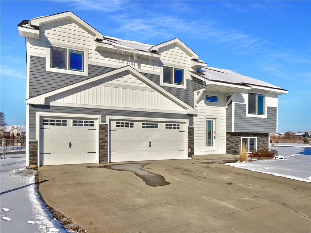 905 Burton Circle, Montrose, MN, 55363 MLS 6490880 Edina Realty