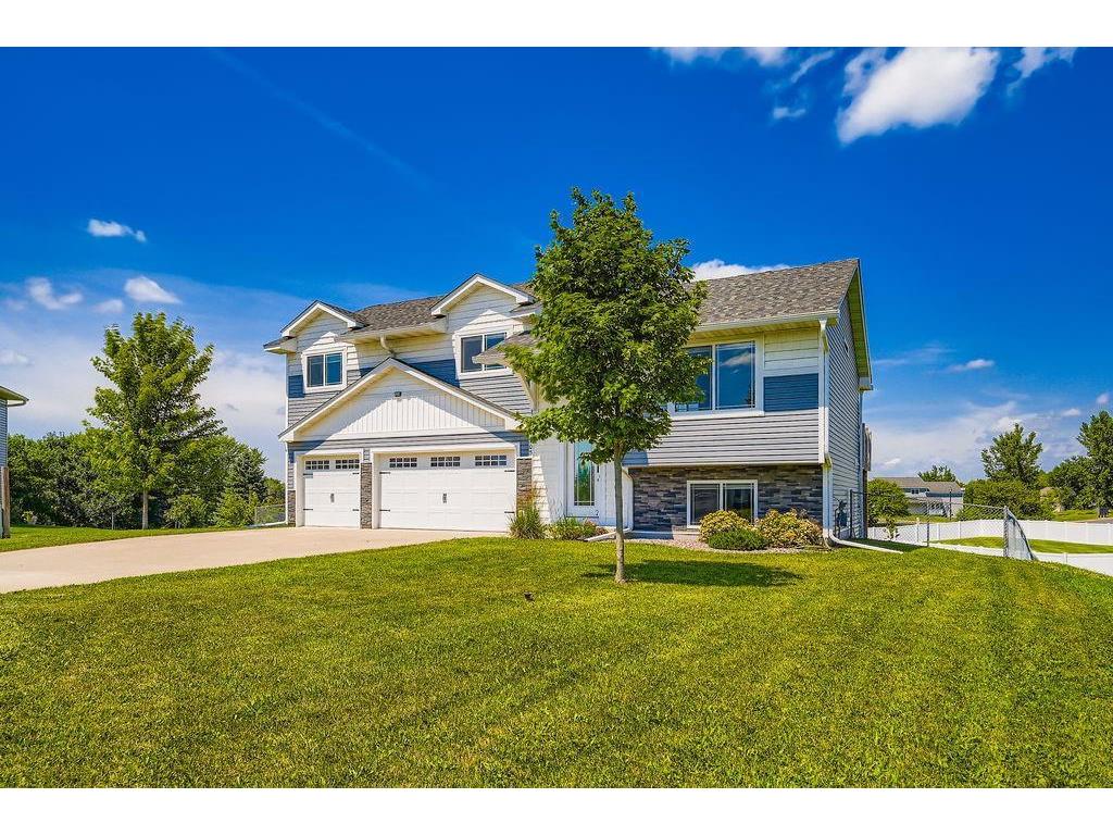 905 Burton Circle Montrose MN 55363 6751142 image1