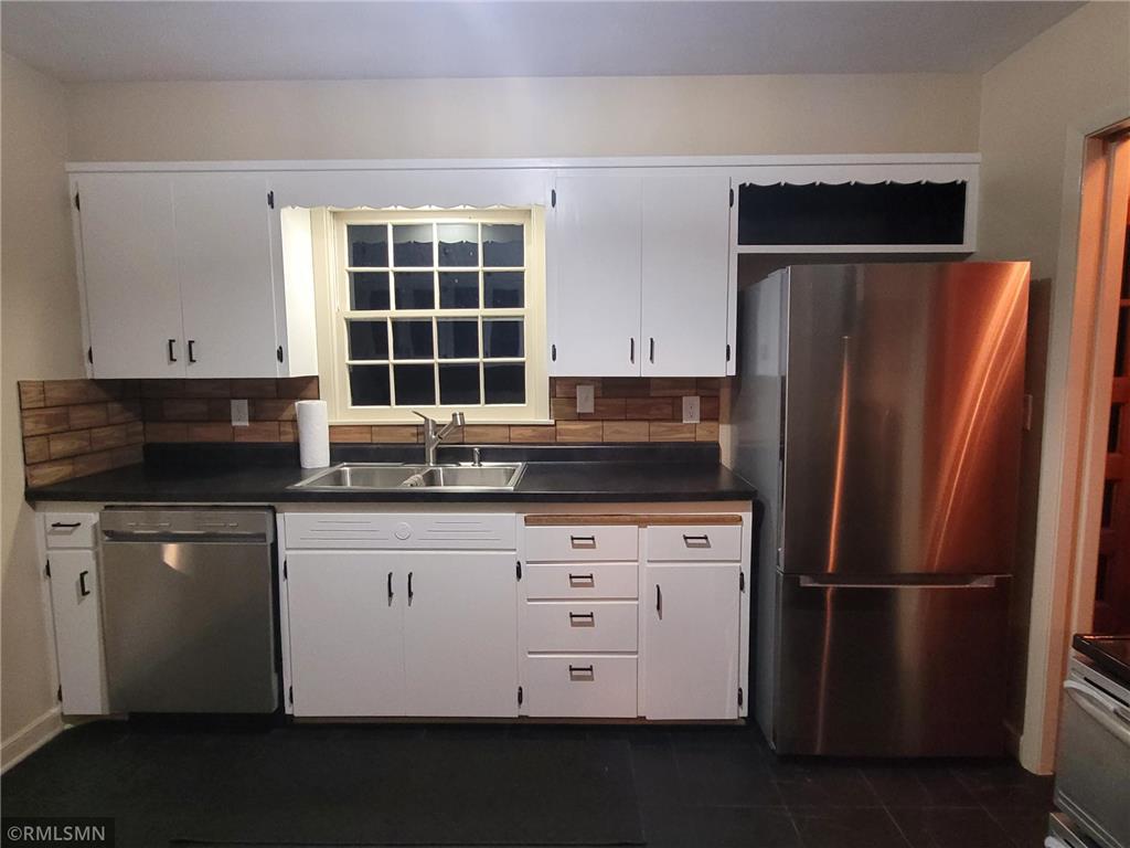 905 Carver Street N Winthrop MN 55396 6747682 image16