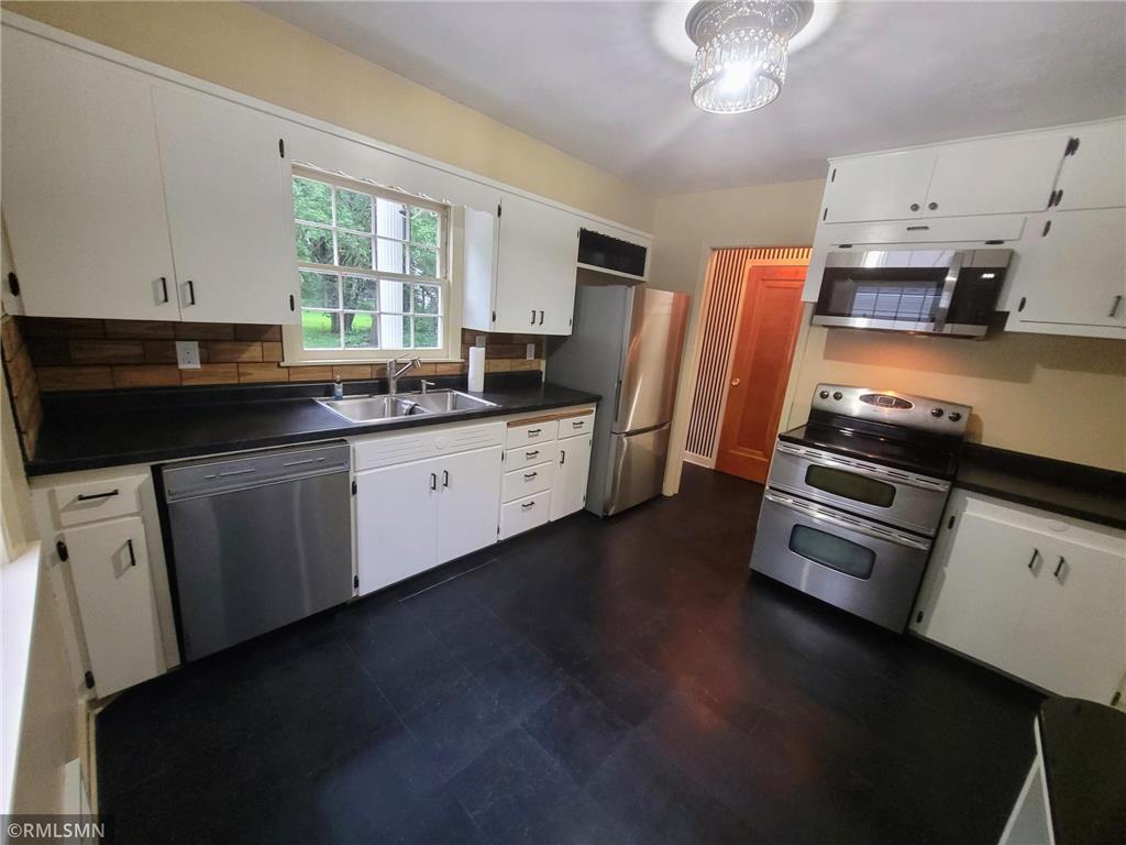 905 Carver Street N Winthrop MN 55396 6747682 image17