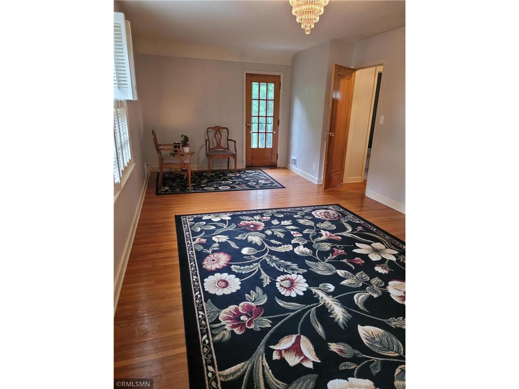 905 Carver Street N Winthrop MN 55396 6747682 image44