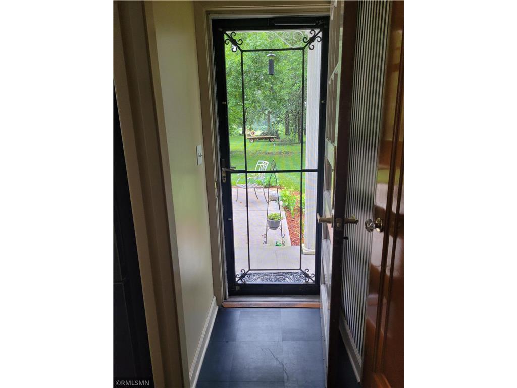 905 Carver Street N Winthrop MN 55396 6747682 image57