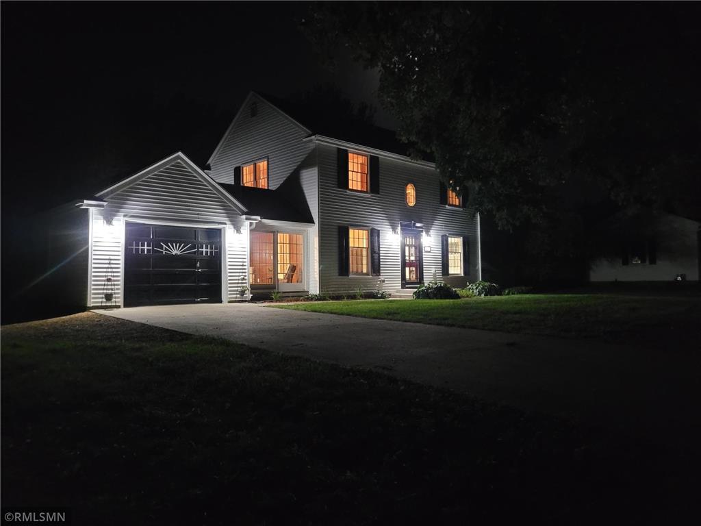 905 Carver Street N Winthrop MN 55396 7101209 image38