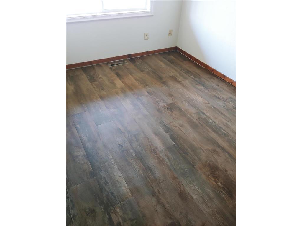 905 E 5th Street Blue Earth MN 56013 7015348 image16