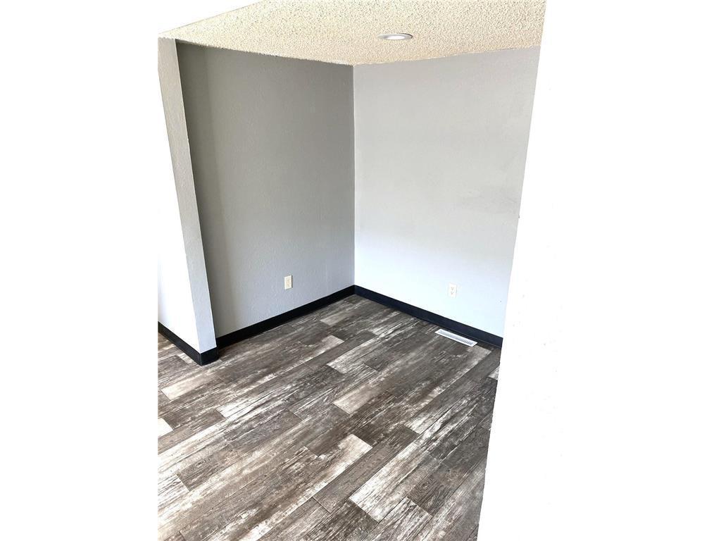 905 E 5th Street Blue Earth MN 56013 7015348 image41
