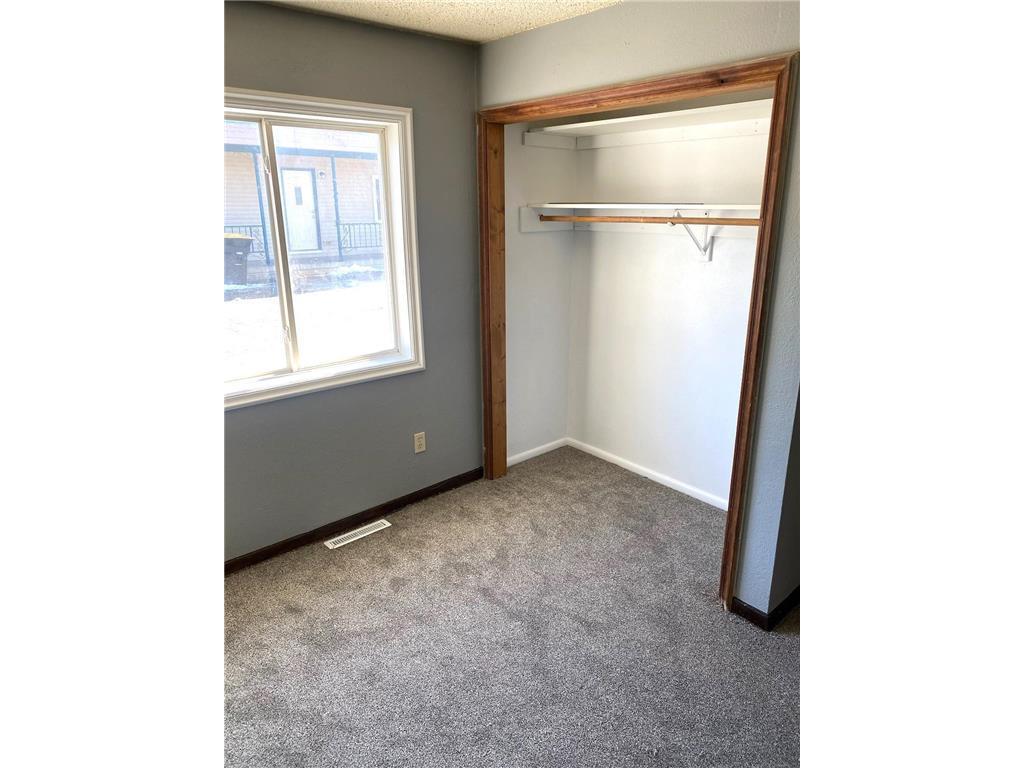 905 E 5th Street Blue Earth MN 56013 7015348 image43