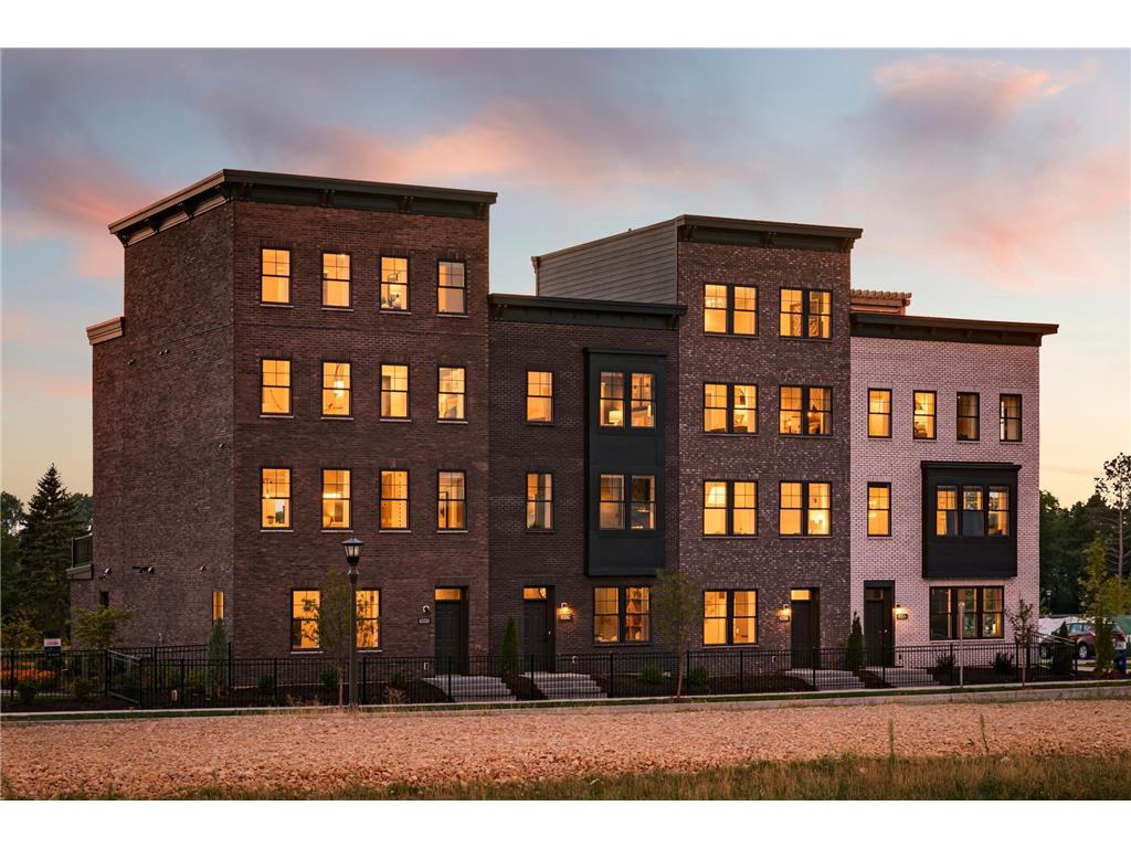 905 Falls Passage W #I Saint Paul MN 55116 6509979 image1