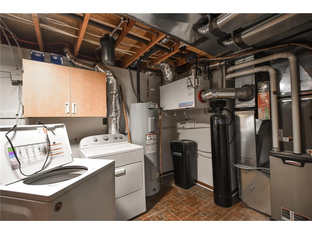 905 Larson Drive Zumbrota MN 55992 7044003 image31