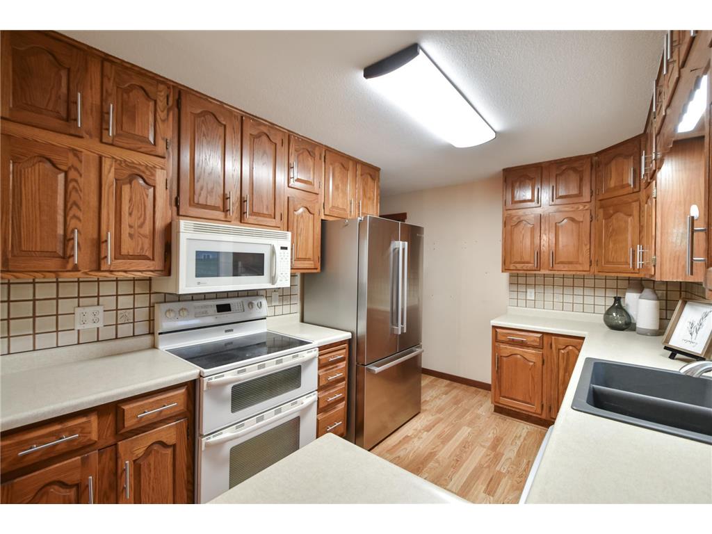 905 Larson Drive Zumbrota MN 55992 7044003 image4
