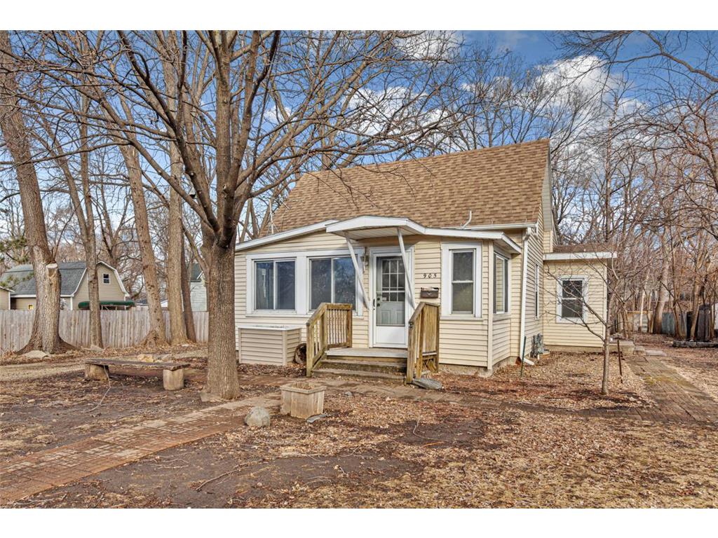 905 Linden Street S Northfield MN 55057 6677179 image1