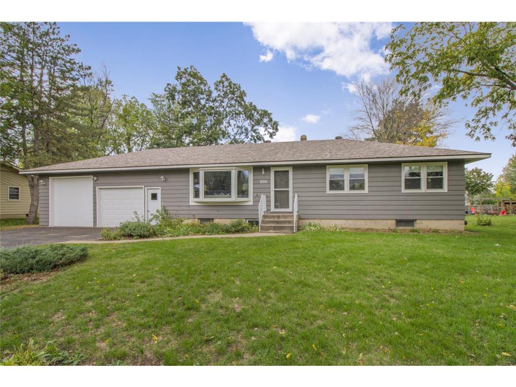 905 Maple Street Farmington MN 55024 6443713 image1