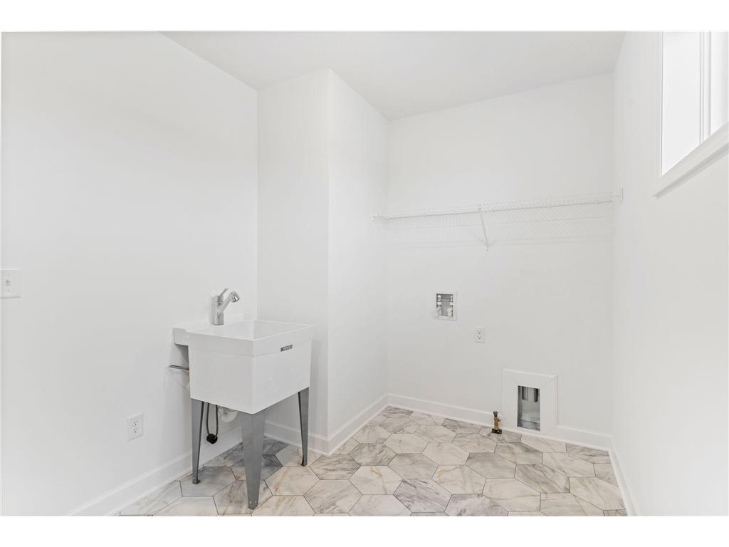 905 Milborne Lane NW Rochester MN 55901 7019035 image20