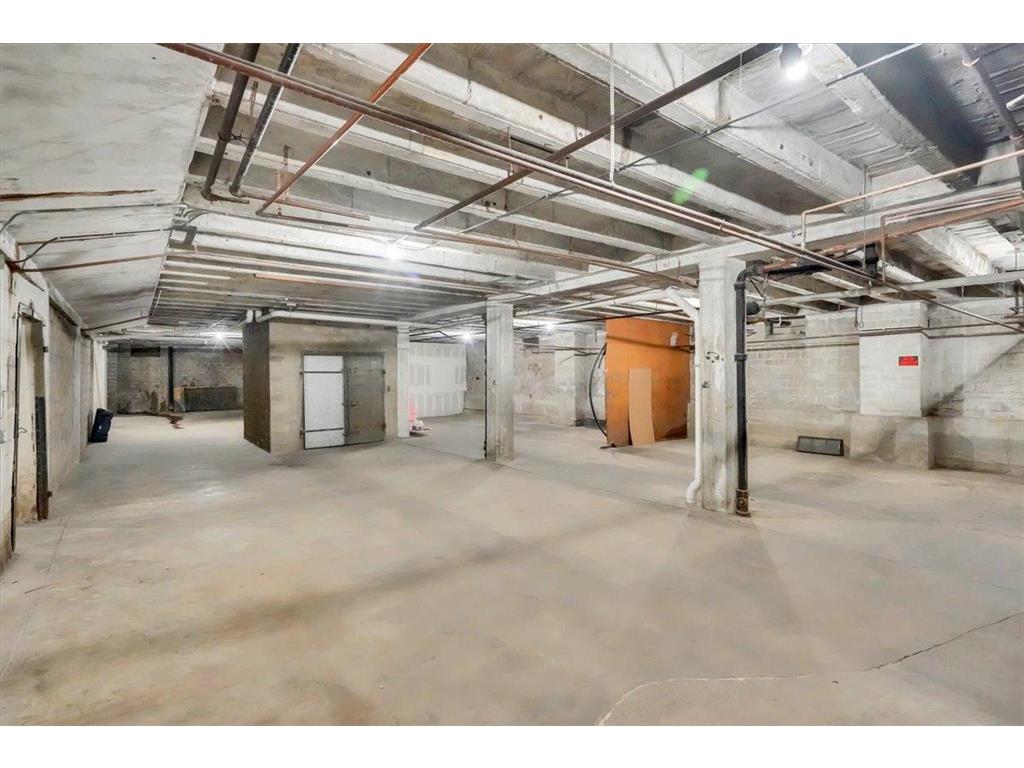 905 N 5th Street Minneapolis MN 55401 7042211 image12