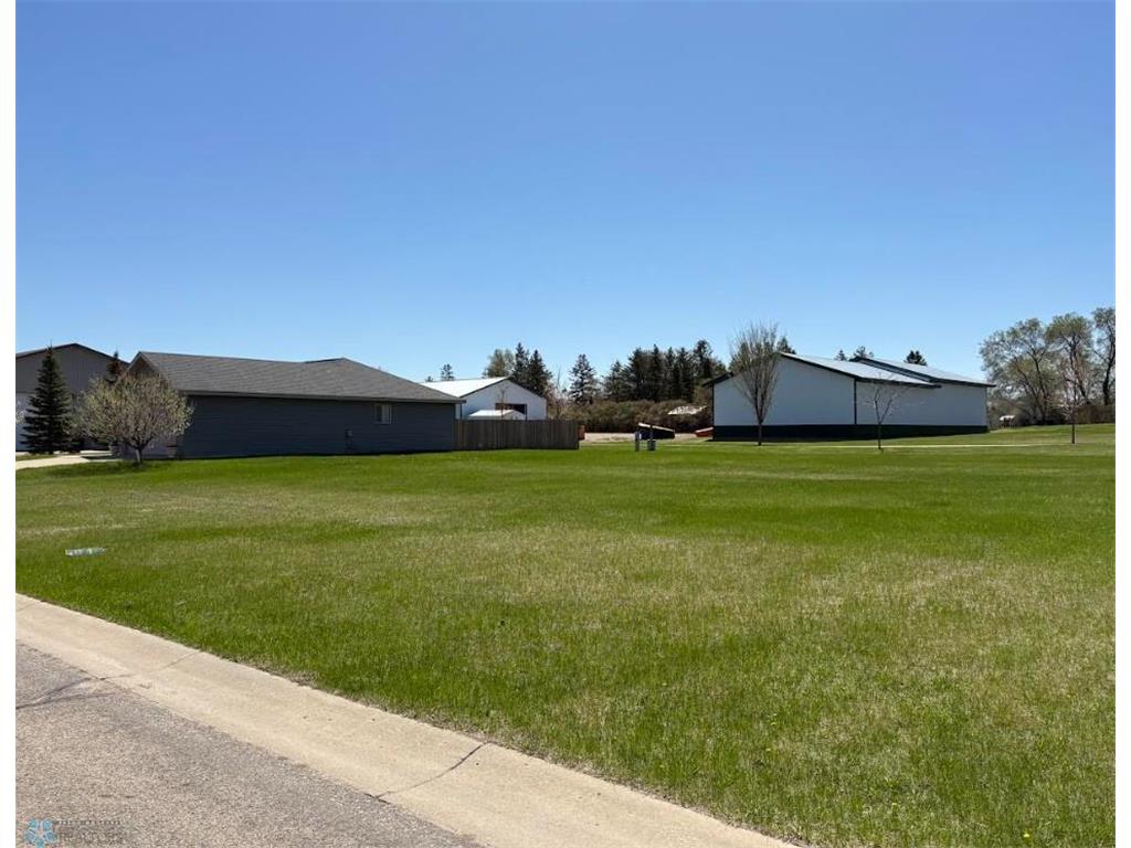 905 Red Willow Drive Frazee MN 56544 6719670 image1