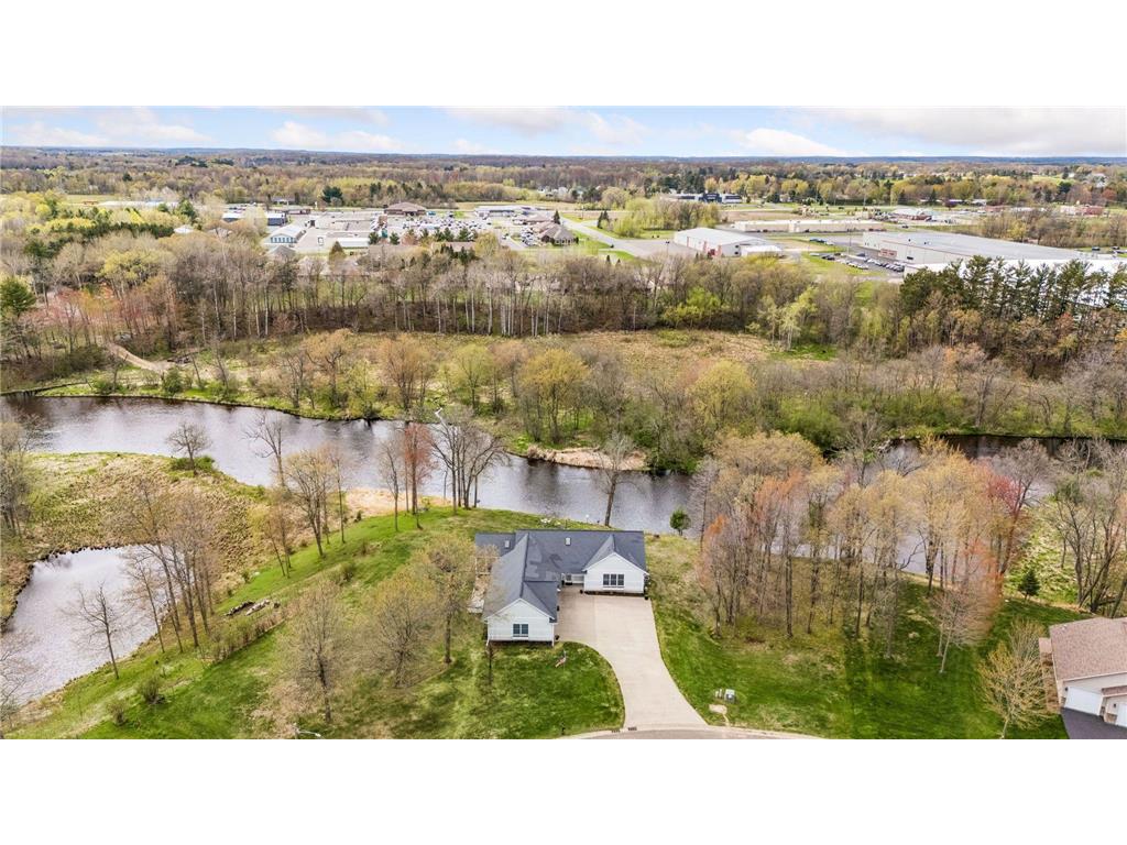905 Sunflower Way Amery WI 54001 - Apple River 7048173 image1