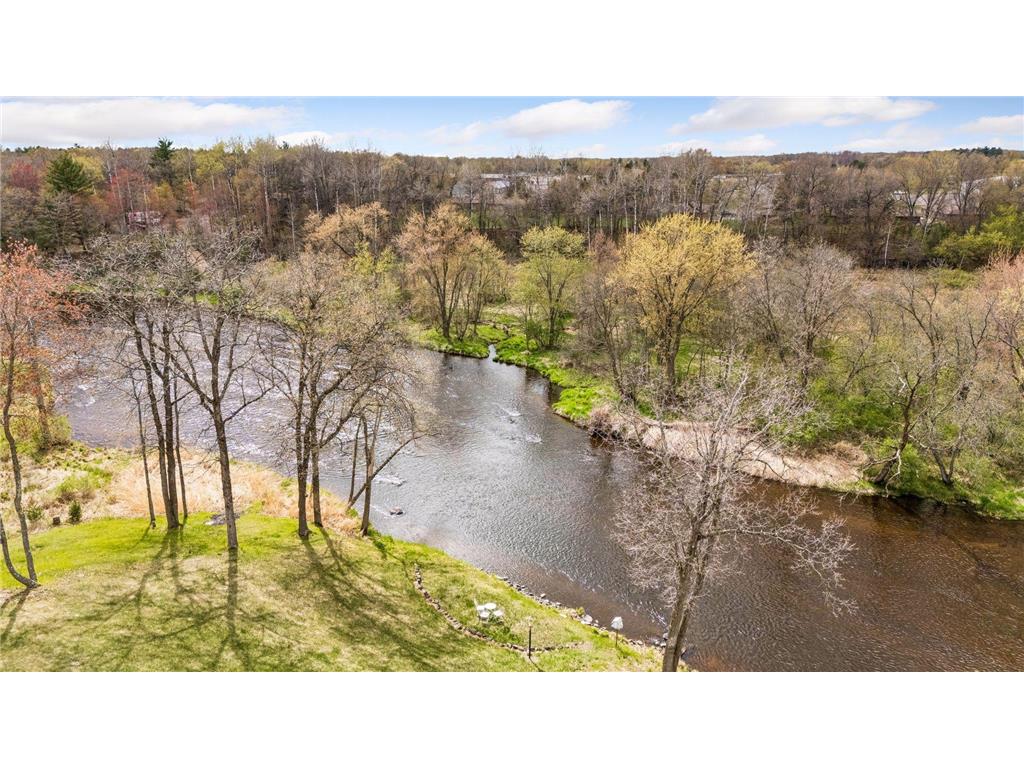 905 Sunflower Way Amery WI 54001 - Apple River 7048173 image2