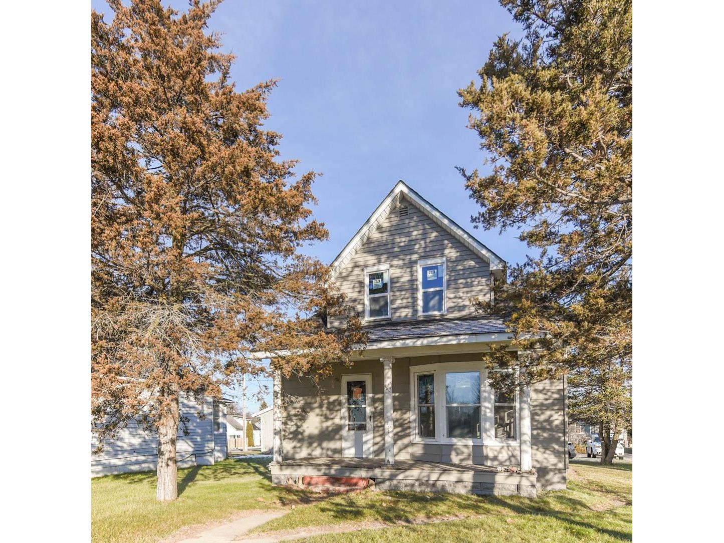 905 US 10 E, Staples, MN, 56479 MLS 6131626 Edina Realty