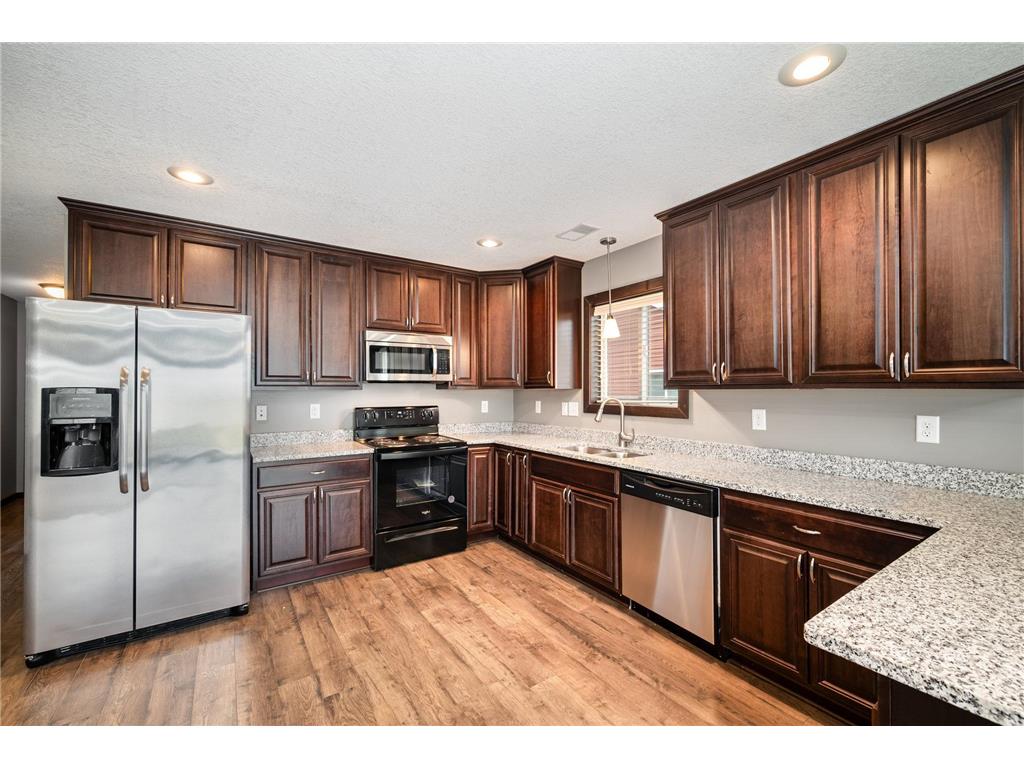 905 Wencel Avenue NE New Prague MN 56071 6806148 image15