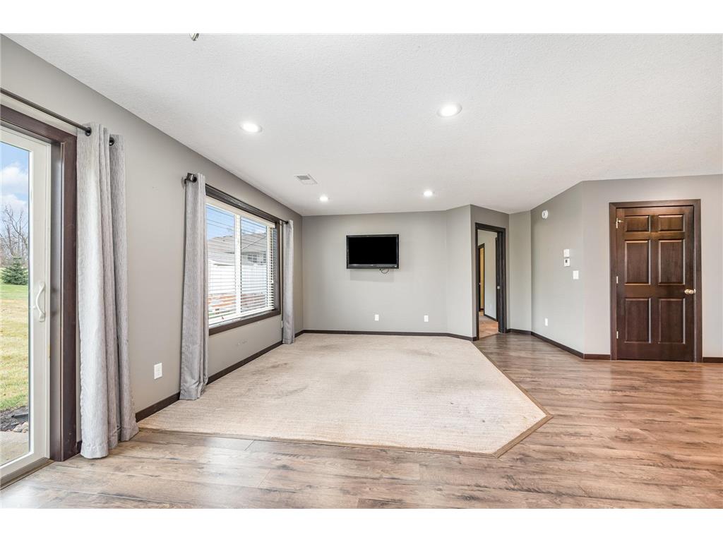 905 Wencel Avenue NE New Prague MN 56071 6806148 image6