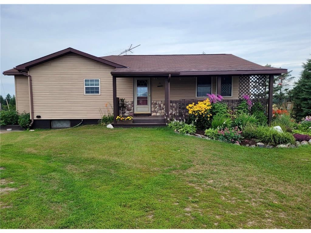 9050 Hingeley Road Toivola MN 55765 6410428 image1