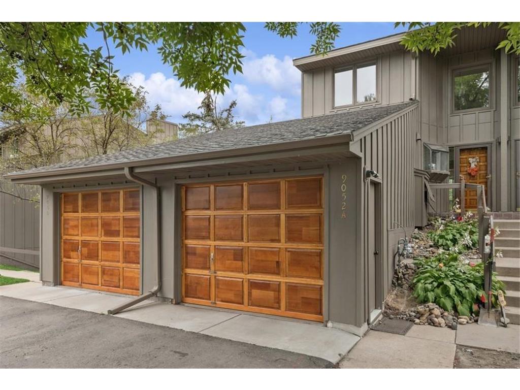 9052 Neill Lake Road #A Eden Prairie MN 55347 6430969 image1