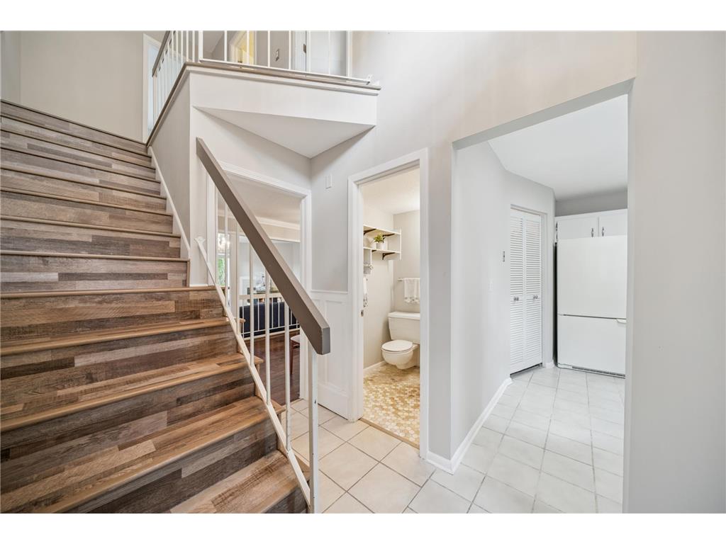 9052 Neill Lake Road #B Eden Prairie MN 55347 6769756 image24