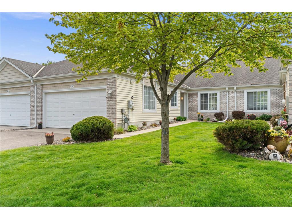 9052 Terra Verde Trail Eden Prairie MN 55347 - Staring 7064101 image1