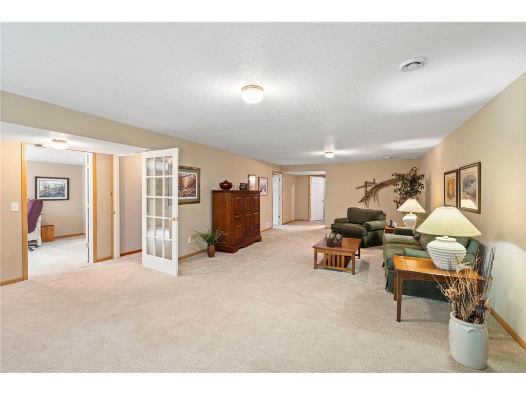 9052 Terra Verde Trail Eden Prairie MN 55347 - Staring 7064101 image20