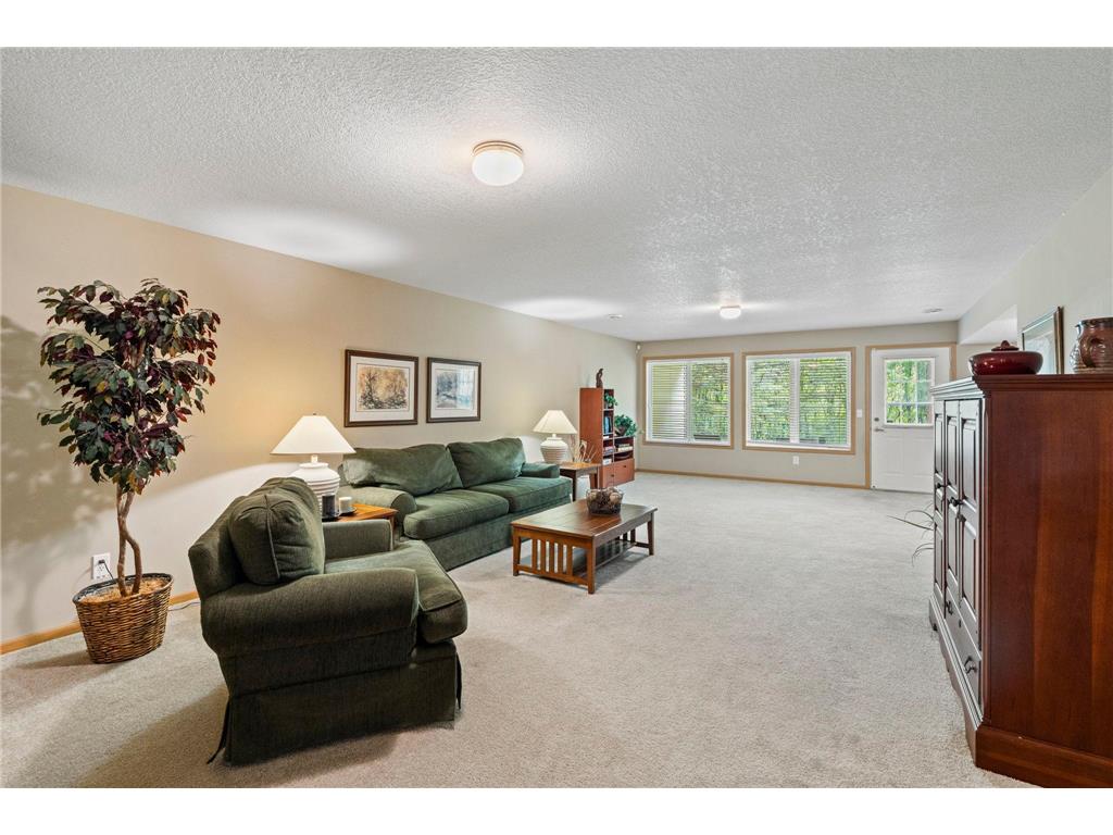 9052 Terra Verde Trail Eden Prairie MN 55347 - Staring 7064101 image21