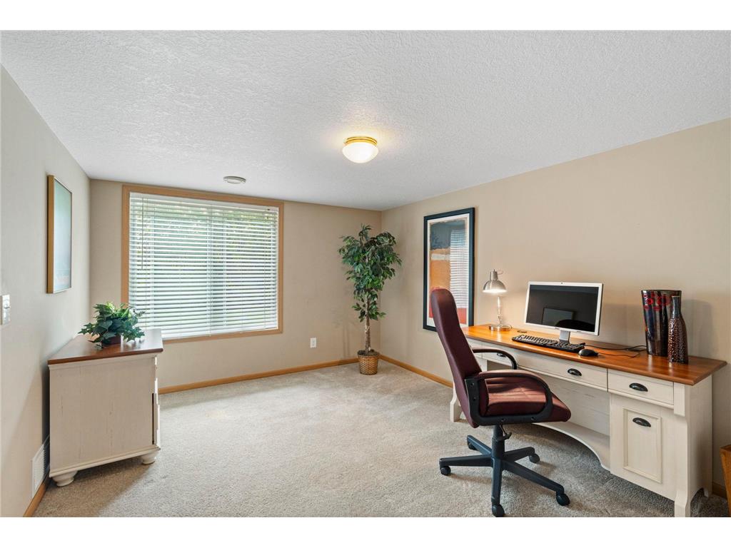 9052 Terra Verde Trail Eden Prairie MN 55347 - Staring 7064101 image23