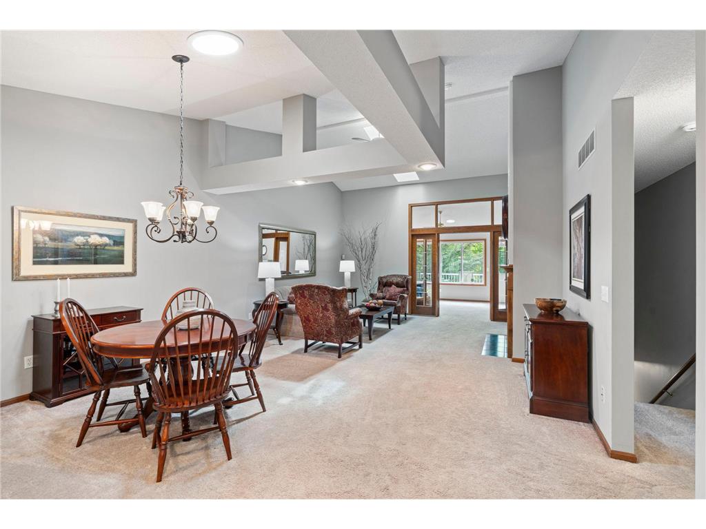 9052 Terra Verde Trail Eden Prairie MN 55347 - Staring 7064101 image3