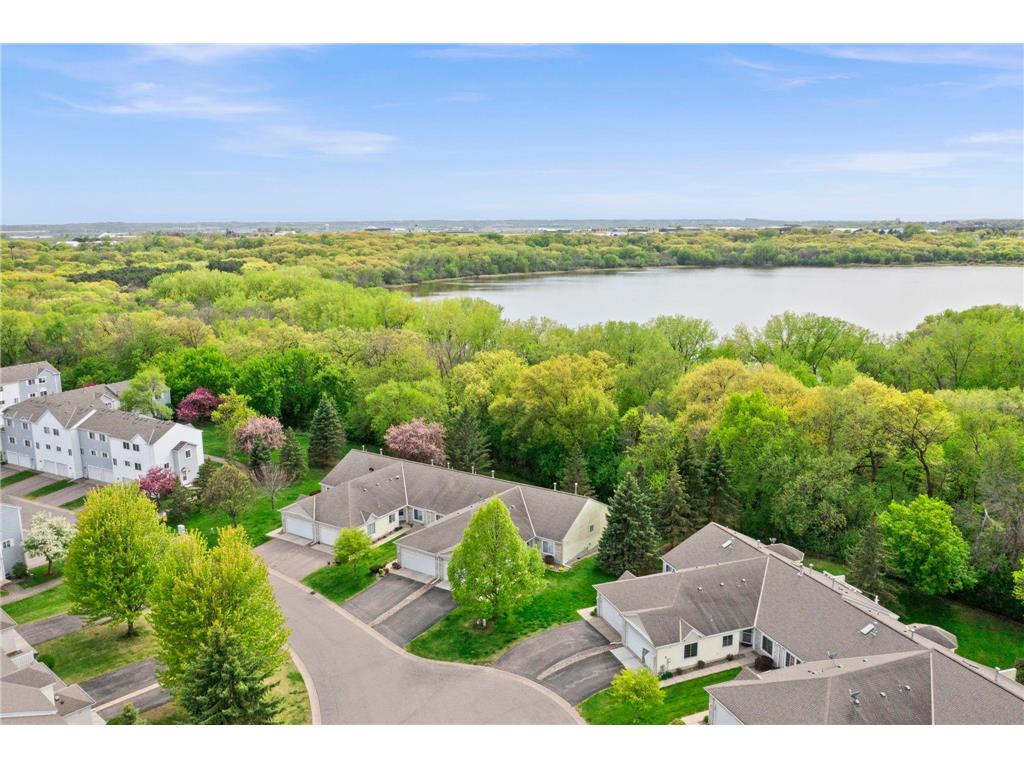 9052 Terra Verde Trail Eden Prairie MN 55347 - Staring 7064101 image32