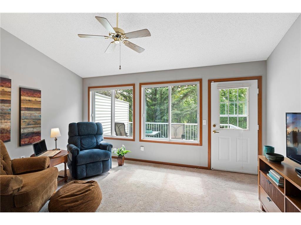9052 Terra Verde Trail Eden Prairie MN 55347 - Staring 7064101 image5