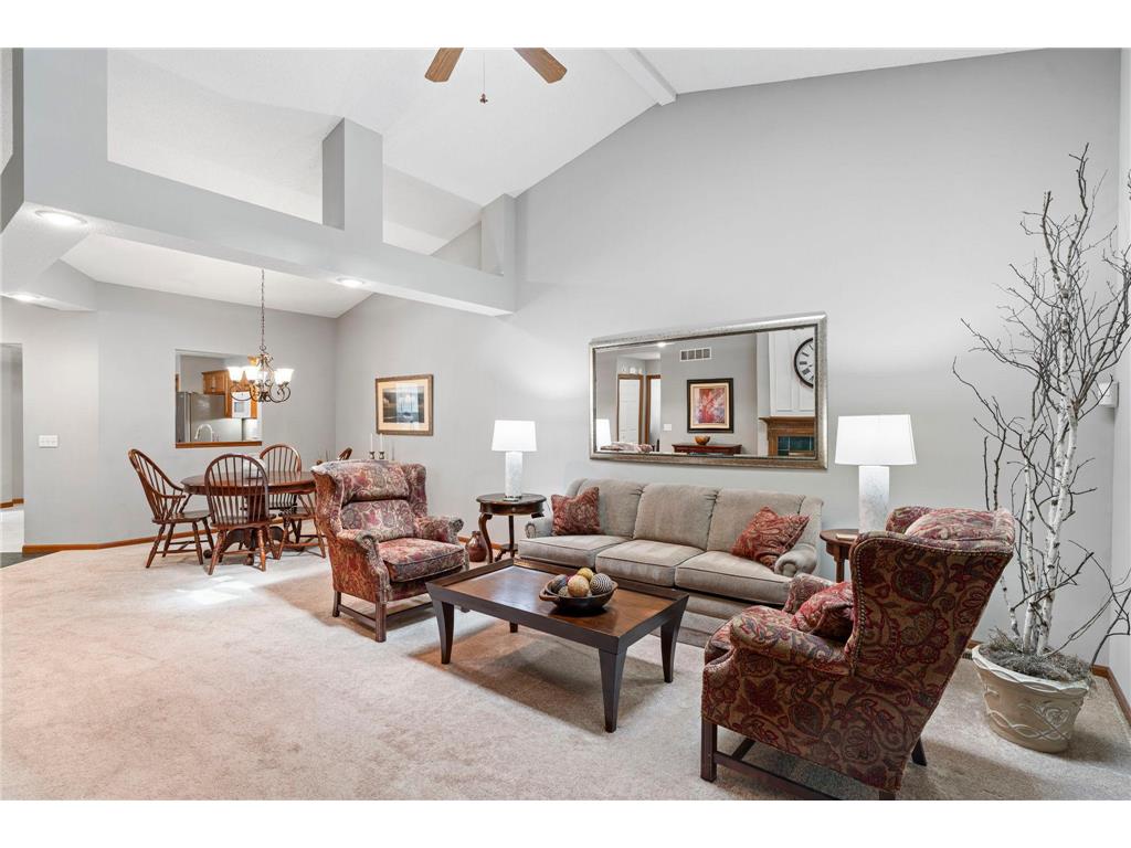 9052 Terra Verde Trail Eden Prairie MN 55347 - Staring 7064101 image8