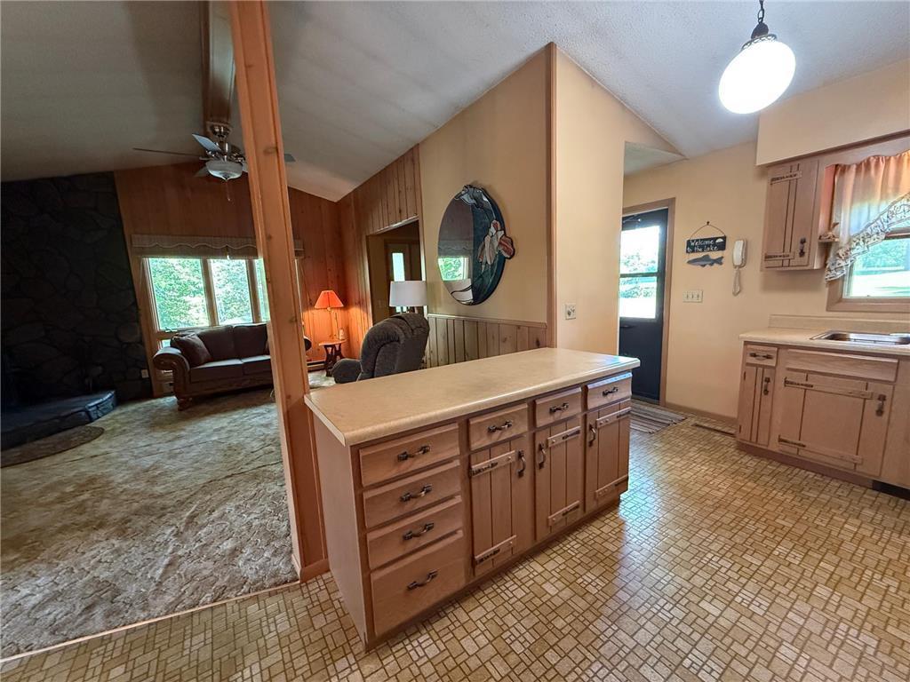 90520 Island Loop Sturgeon Lake MN 55783 - Sturgeon 6775886 image8