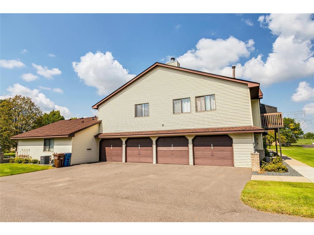 9054 Underwood Lane N, Maple Grove, MN, 55369 MLS 6247290 Edina Realty