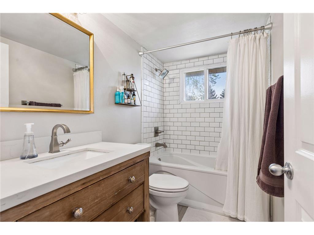 9055 Jamaca Court N Lake Elmo MN 55042 7068026 image16