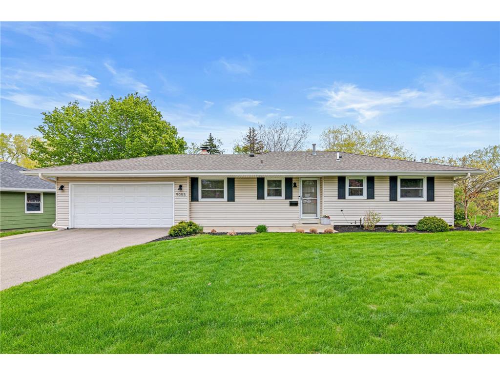 9055 Johnson Avenue S Bloomington MN 55437 7073840 image1
