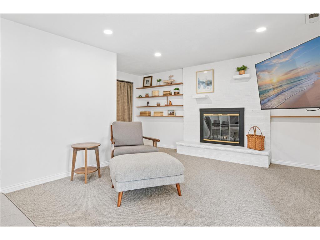 9055 Johnson Avenue S Bloomington MN 55437 7073840 image16
