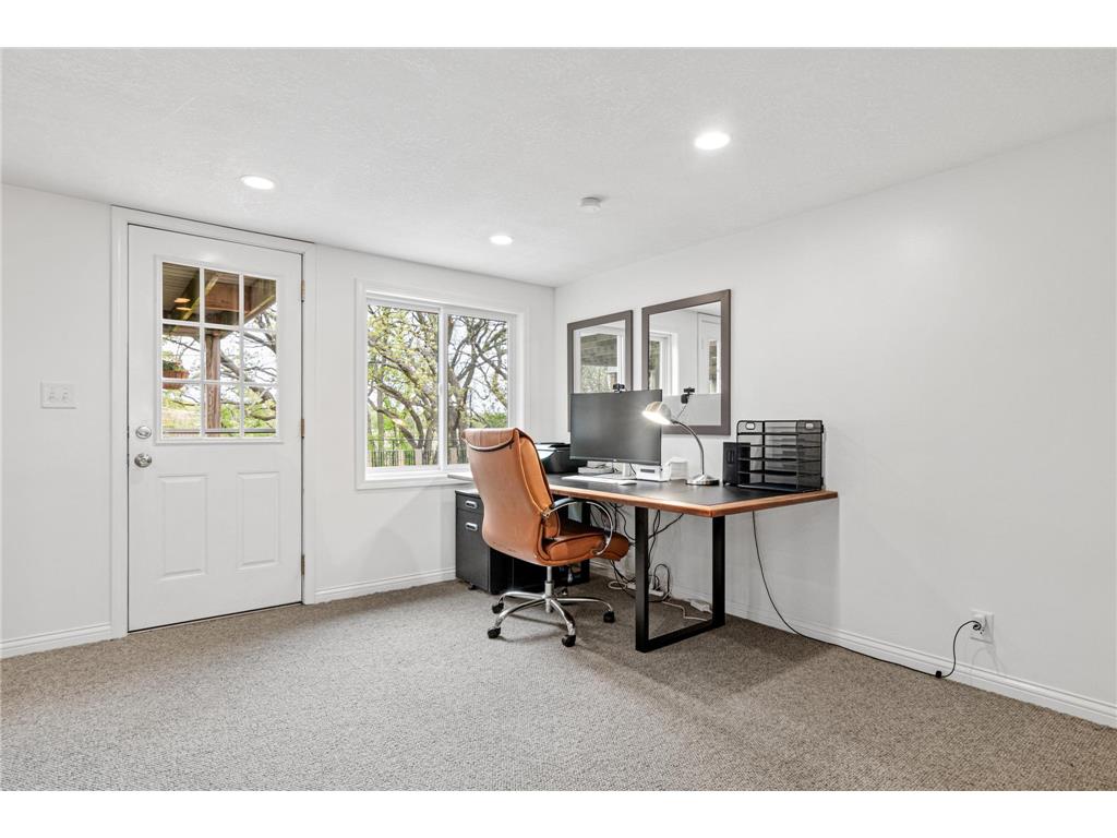 9055 Johnson Avenue S Bloomington MN 55437 7073840 image17