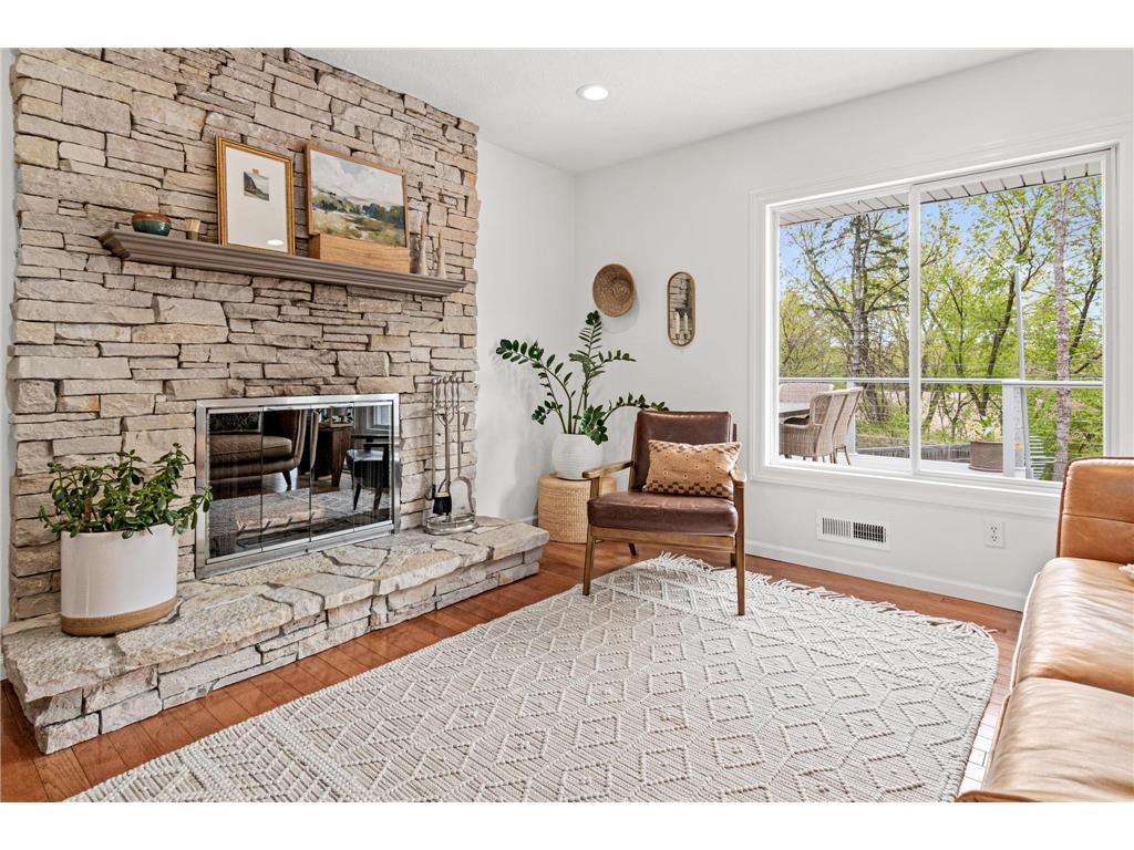 9055 Johnson Avenue S Bloomington MN 55437 7073840 image2