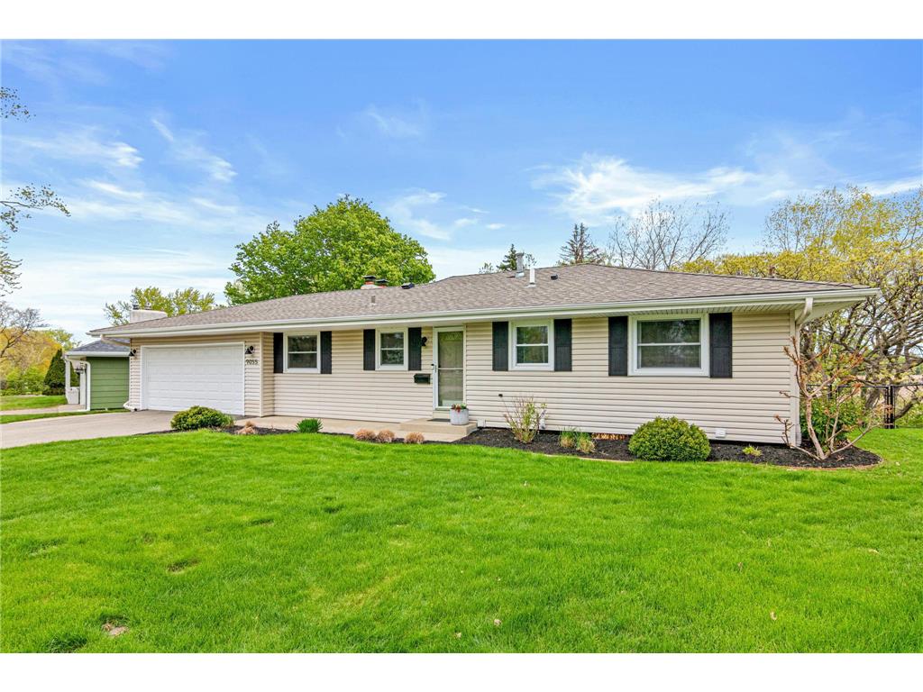 9055 Johnson Avenue S Bloomington MN 55437 7073840 image23