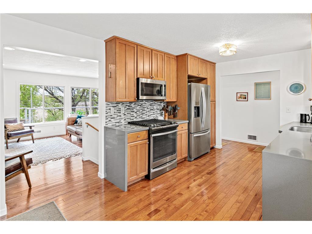9055 Johnson Avenue S Bloomington MN 55437 7073840 image6