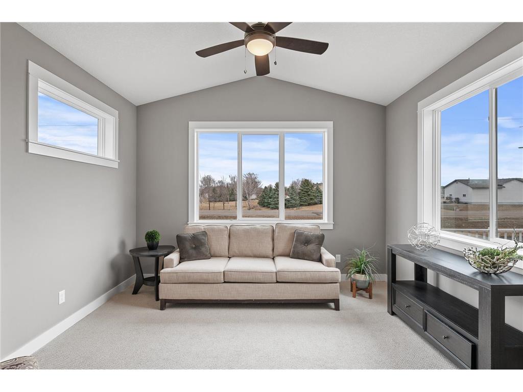 9057 Orchard Circle Monticello MN 55362 6728547 image4