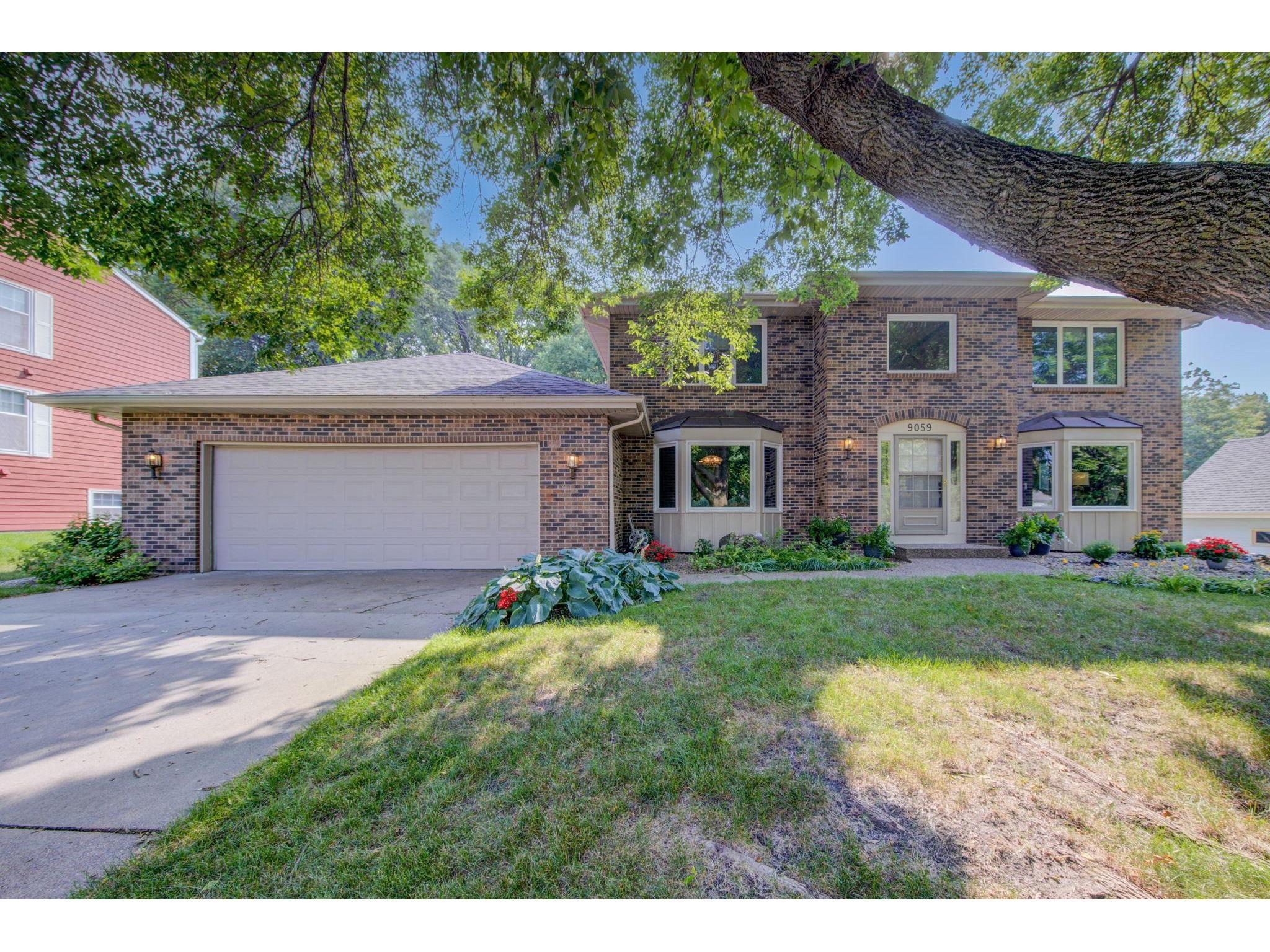 9059 Larkspur Lane, Eden Prairie, MN 55347 MLS 6016986 Edina Realty