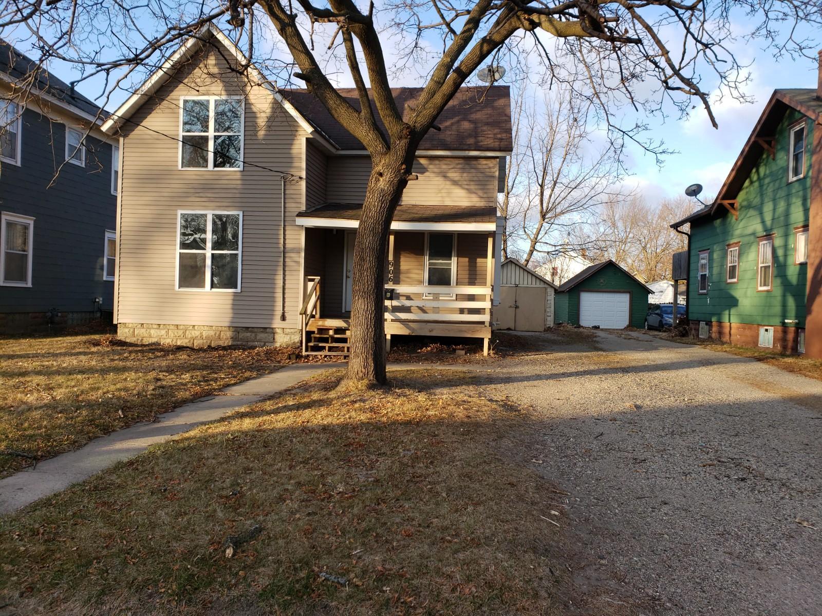 906 4th Avenue NW, Austin, MN 55912 MLS 5695921 Edina Realty