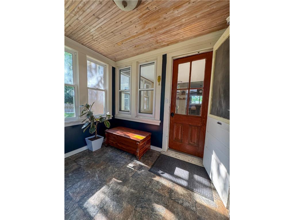 906 4th Street N Stillwater MN 55082 7061795 image20