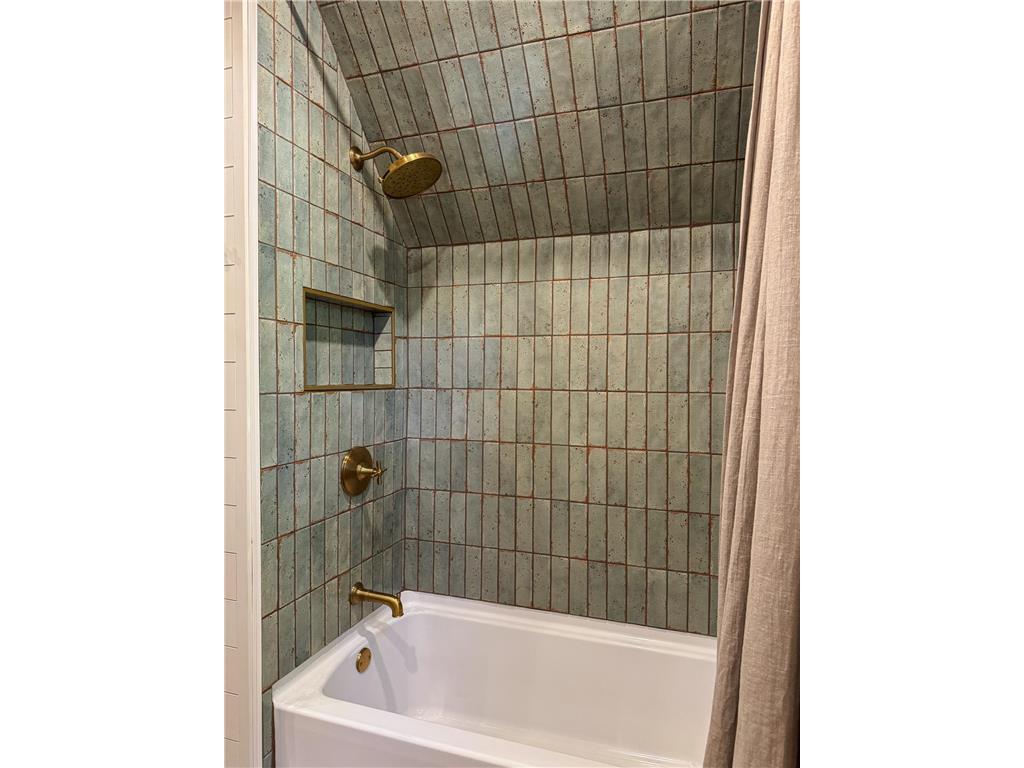906 4th Street N Stillwater MN 55082 7061795 image30