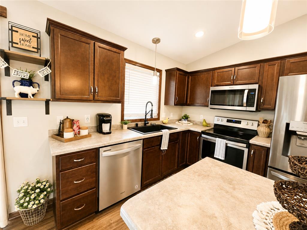 906 7th Avenue Wanamingo MN 55983 7102194 image10