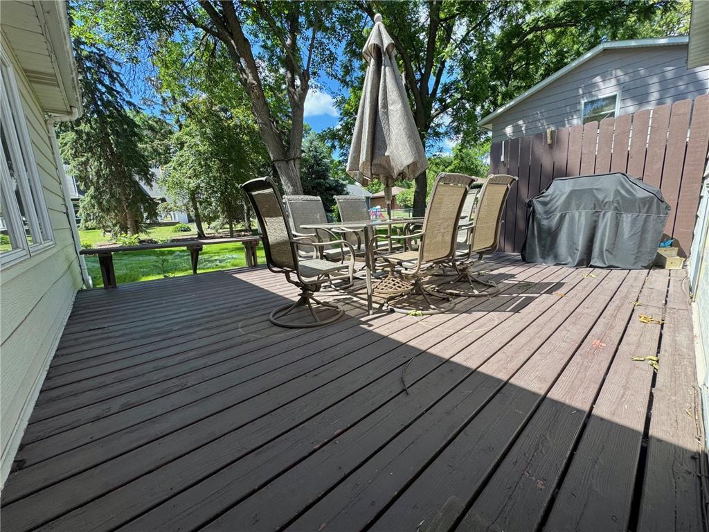 906 Birch Street Marshall MN 56258 7086166 image22